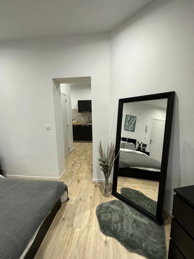 Nouveau Studio Dans Le Centre De Bruxelles Exterior photo